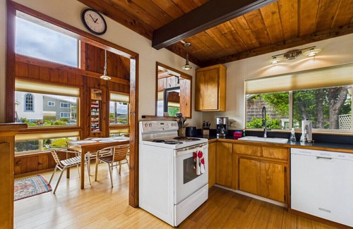 Trinidad House | Whalesong House and Garden