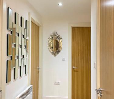 Castlefield Apartment | Wharf Inn Premier Apartment Central Manchester - Free Private Parking