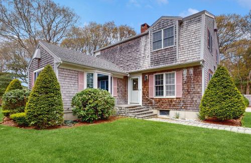 Hyannis House | Wharf Side Hideout