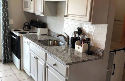 York Beach House | What a gem for a quiet and quaint vacation