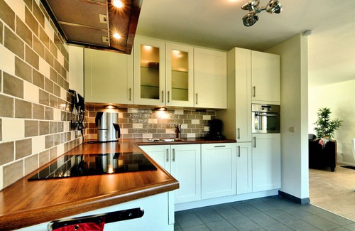 Kuchelscheid House | Wheelchair-friendly house with sauna