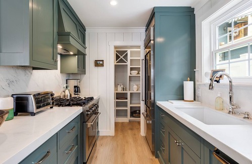 Balboa Island House | Where Coastal Luxury Meets Lasting Memories, steps from South Bayfront