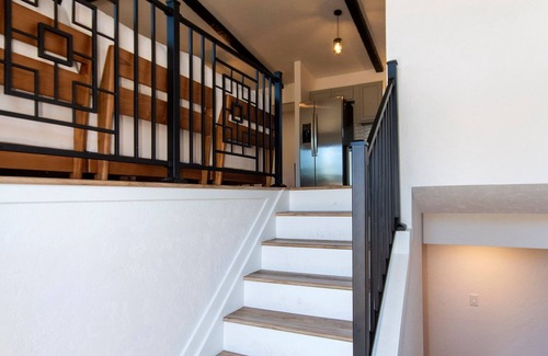 Colorado Springs House | Where Old Colorado City meets Garden of the Gods