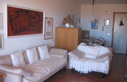 San Vincenzo Apartment | Where the sea shines