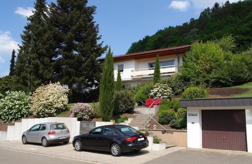 Seelbach Apartment | Whg. 1 Black Forest suite, 90sqm, 1 bedroom, 1 living/bedroom, WC, shower and bath