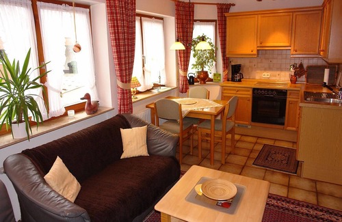 Seelbach Apartment | Whg. 3 Puppenstübchen, 50qm, 1 Schlafraum, 1 Wohn-/Schlafraum, WC und Dusche und Bad