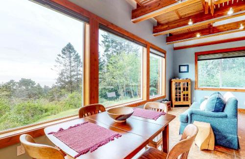 Port Orford House | Whimsy by the Sea