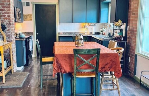Albany House | Whimsy & Ivy: pet friendly, large backyard