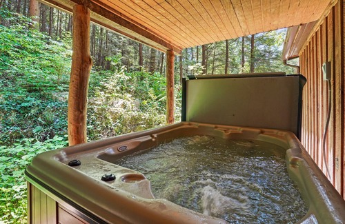 Logan Cabin | Whip-poor-will Cabin | Hocking Hills
