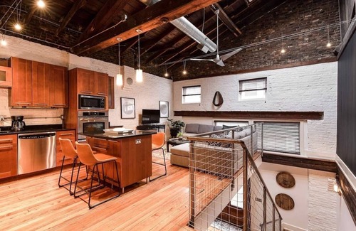 Downtown Louisville Condo | Whirlaway Loft - Heart of Downtown/NuLu