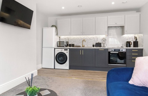 Worcester Apartment | WhiskAwayStays-Victoria House-Apartment 2