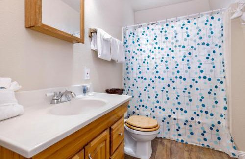 Sugarloaf House | Whiskey Mountain Lodge #2028 by Big Bear Vacations