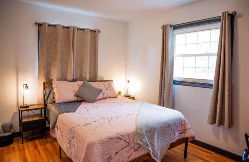 Tullahoma House | Whiskey Trails Cottage