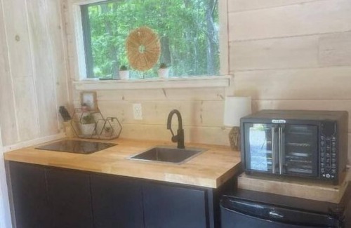 Tullahoma House | Whiskey Woods Retreat - Close to Lynchburg, Nearest Green, Hiking, State Parks