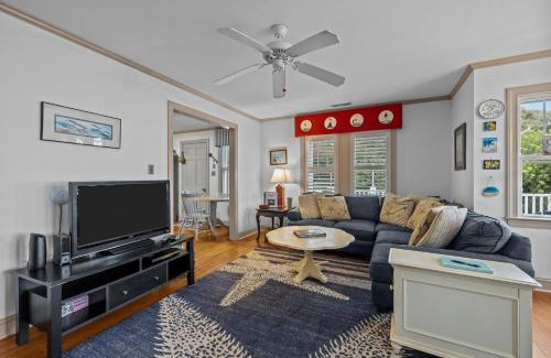 Harkers Island House | Whispering Oaks home