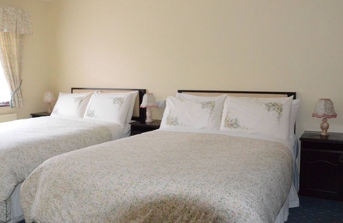 Kenmare House | Whispering pines