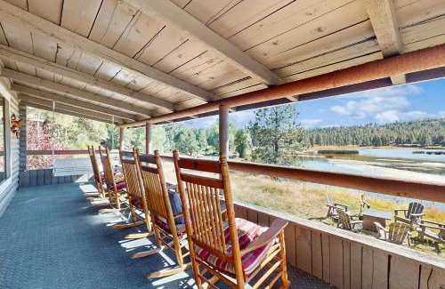 Munds Park House | Whispering Pines Lakehouse