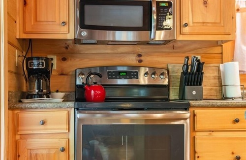 Hendersonville Cabin | Whispering Trees Cabin