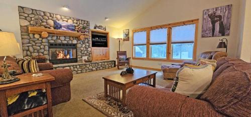 Deer Park House | Whistler 21