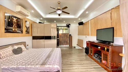Truc Bach Apartment | White Bamboo Apartment
