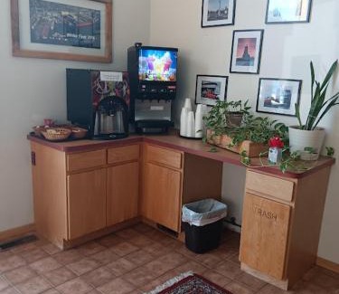 Sturgeon Bay Hotel | White Birch Inn