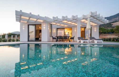 Leivathos Villa | White Blossoms Villas