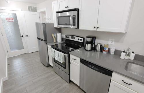 Shaw Apartment | White Brick Retreat - Shaw
