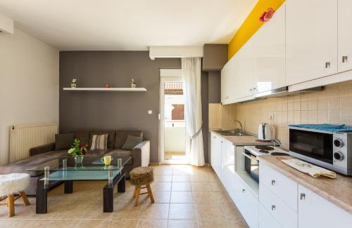 Rethymno Apartment | White Coral