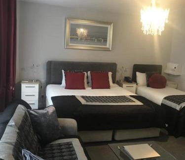 St Austell Hotel | White Hart Hotel