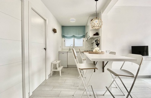 Sant Feliu de Guixols Apartment | White Home, terrace with views, close to the beach