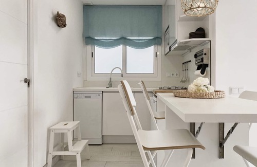 Sant Feliu de Guixols Apartment | White Home, terrace with views, close to the beach