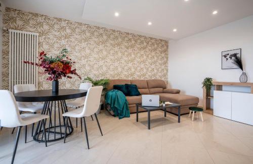 Municipio 3 Apartment | White Horizon