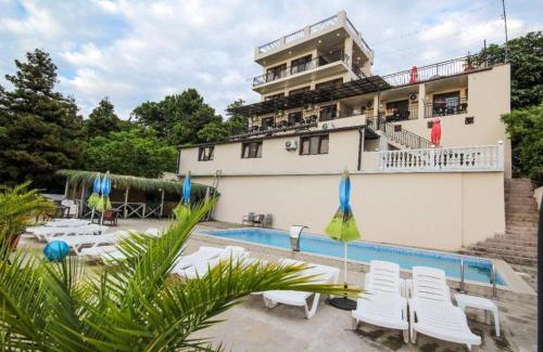 Chakvi House | White House Chakvi