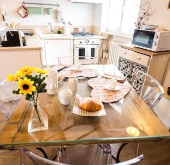 Orvieto Apartment | White House