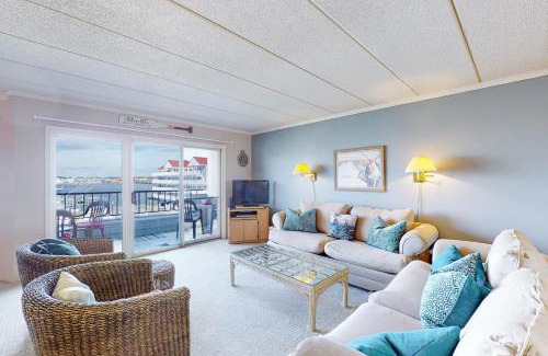 Ocean City Apartment | White Marlin 310B