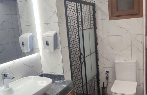 Ozbek Koyu Bed & Breakfast | White Moon Hotel