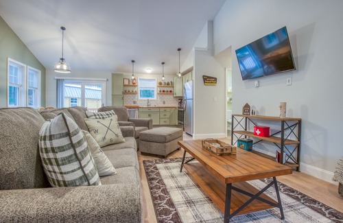 Bethlehem House | White Mountain Base Camp