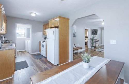 Trenton House | White Oak - fire pit fast wifi & free parking