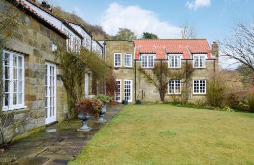 Briggswath House | White Rose Cottage