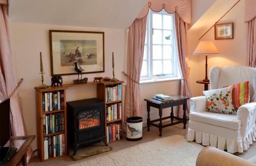 Briggswath House | White Rose Cottage