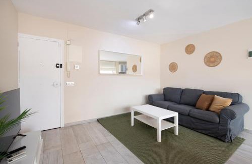 Castelldefels Apartment | White Sea by Seasidehomes