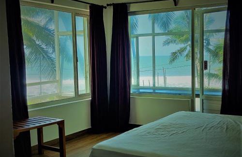 Kannur Resort | White Shell Beach House