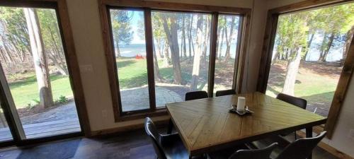 Gardner House | White Star Point by Simple Life Rentals
