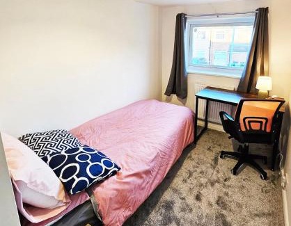 Whitefield Apartment | Whitefield, Manchester