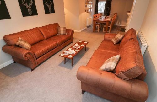 Giggleswick House | Whitefriars Lodge