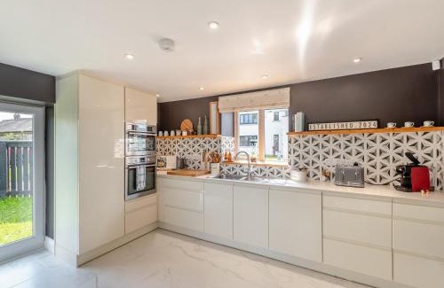 Wing House | Whitehill Lodge - Uk47194