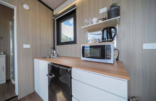The Key House | Whitestone Retreat 1 by Tiny Away