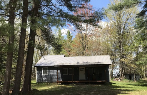 Moorestown House | Whitetail Hollow. Your perfect private run-away for getting back to nature.