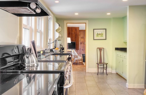 Sheffield House | Whitney by AvantStay | Private Berkshires Estate