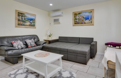 Whittier House | Whittier Duplex Unit Near Beaches & Hiking!
